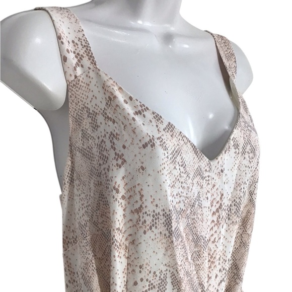 Loft Wide Leg Cropped Snake Print Jumpsuit Size 14 NWT - Picture 8 of 15